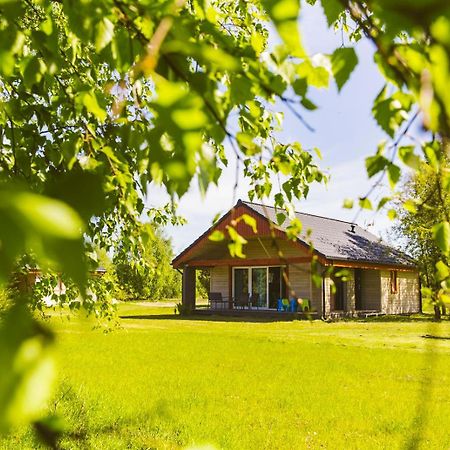 Surf Domki Habenda Z Sauna Ogrodowa Sarbsk Buitenkant foto