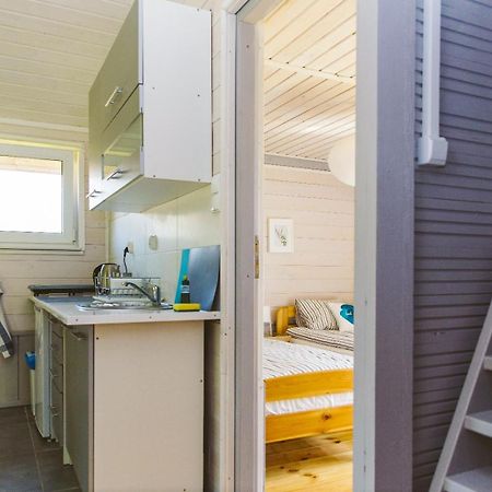 Surf Domki Habenda Z Sauna Ogrodowa Sarbsk Buitenkant foto