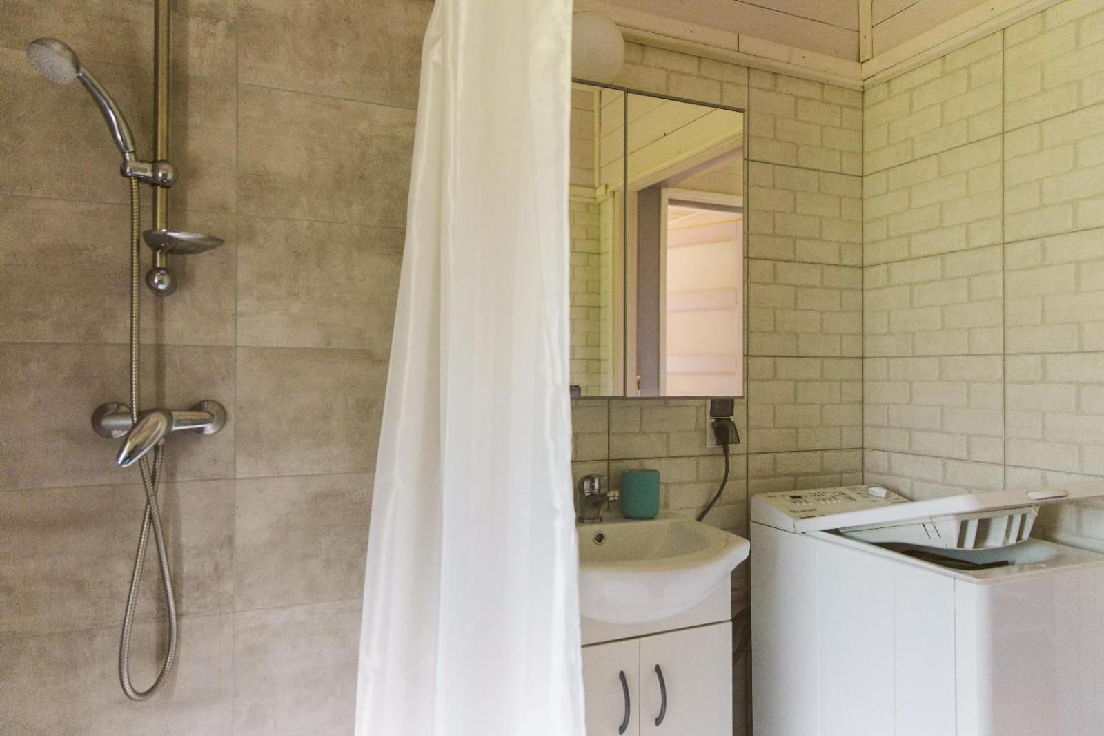 Surf Domki Habenda Z Sauna Ogrodowa Sarbsk Buitenkant foto