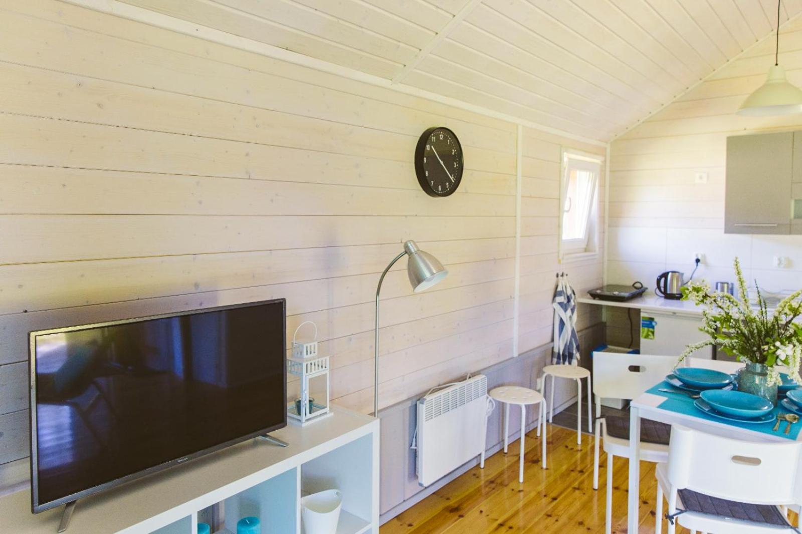 Surf Domki Habenda Z Sauna Ogrodowa Sarbsk Buitenkant foto